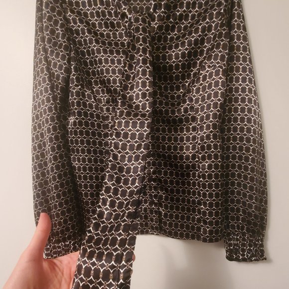 BANANA REPUBLIC Black Satin Print Blouse Fitted Button Down Tie Up Neckline MED - Picture 4 of 8